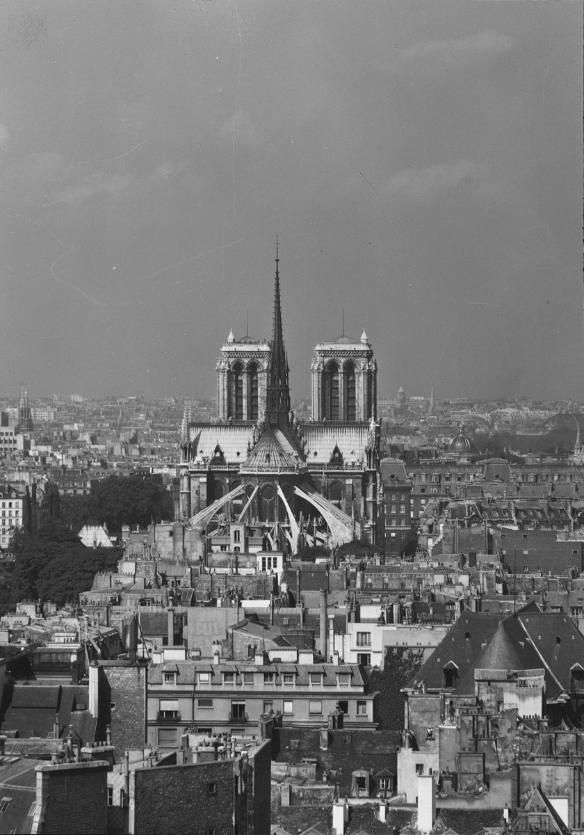 Photographie de la cathédrale Notre-Dame de Paris - Kollar 1956